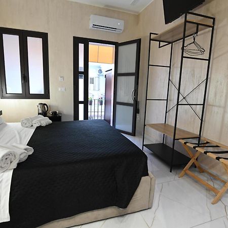 Le Camere Luxury Rooms Siracusa Syracuse Eksteriør billede