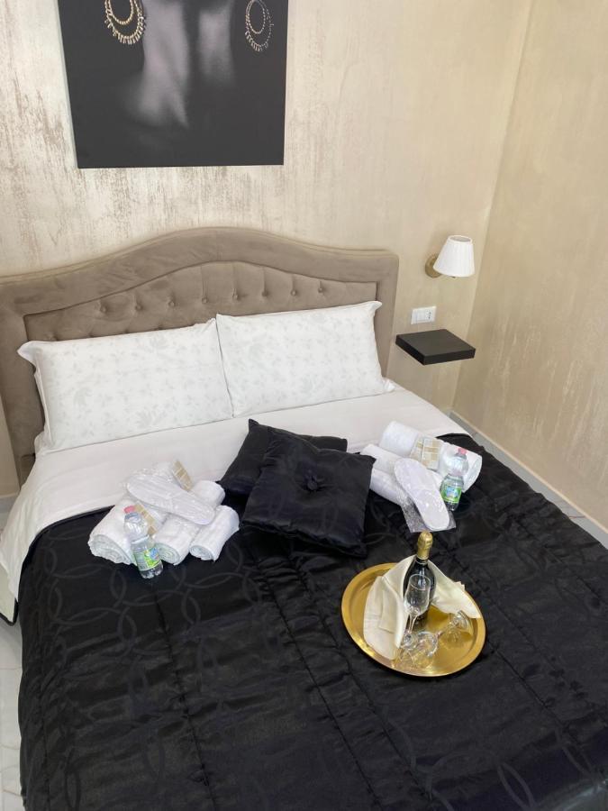 Le Camere Luxury Rooms Siracusa Syracuse Eksteriør billede